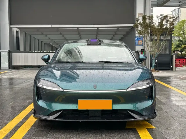 Luxeed S7 — Фото автомобиля 2