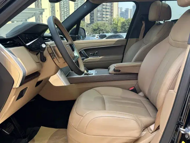 Land Rover Range Rover — Фото автомобиля 9