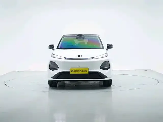 Changan Qiyuan Q05 — Фото автомобиля 7
