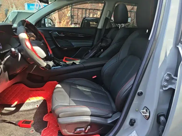 Dongfeng Fengshen AX7 — Фото автомобиля 14