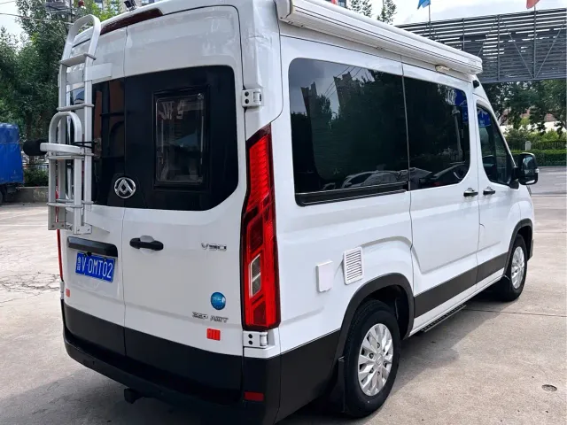 Maxus SAIC Maxus MAXUS V90 RV — Фото автомобиля 6