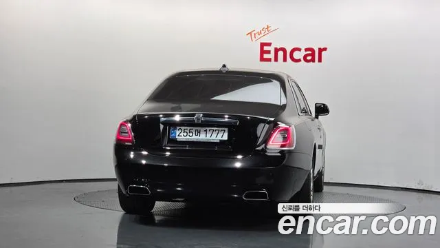 Rolls-Royce Ghost 2nd Gen — Фото автомобиля 4