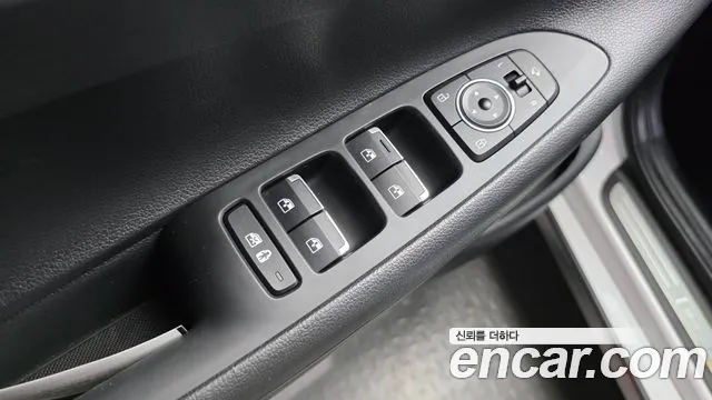 Hyundai Grandeur Новый Grandeur IG — Фото автомобиля 13