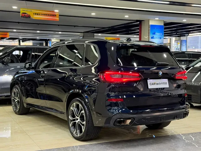 BMW X5 — Фото автомобиля 7