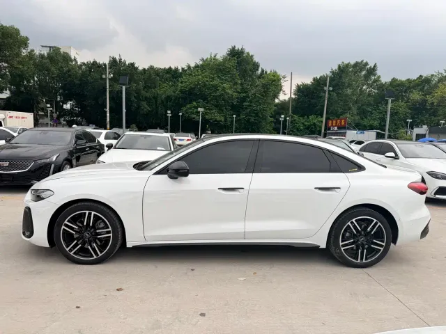 Audi A5L — Фото автомобиля 3