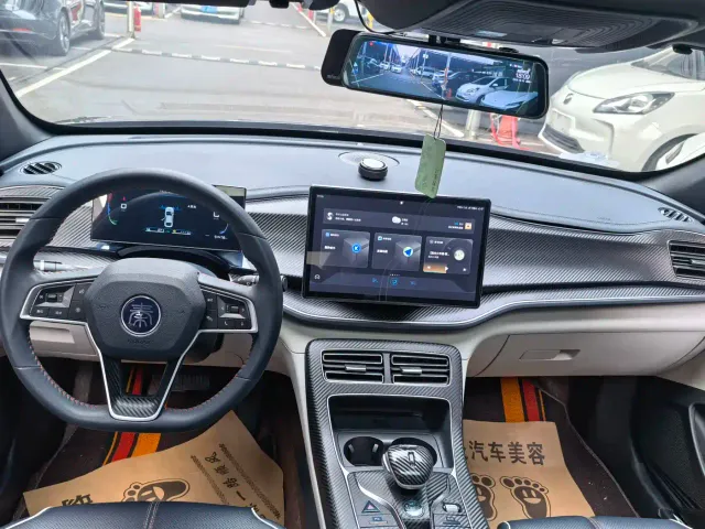 BYD Qin PLUS — Фото автомобиля 10