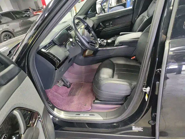 Land Rover Range Rover Sport — Фото автомобиля 5