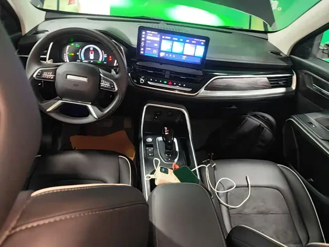 Haval H6 — Фото автомобиля 9