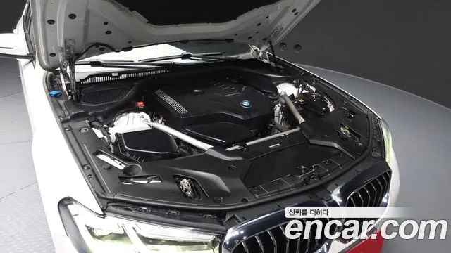 BMW 5-Series — Фото автомобиля 6