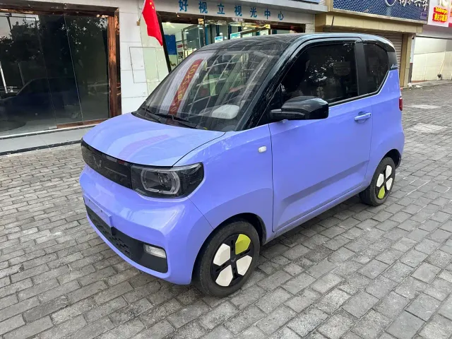 Фотография автомобиля — Wuling Hongguang Mini EV