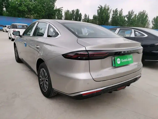 Geely Galaxy Stellar 6 — Фото автомобиля 22