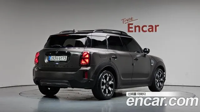 MINI Countryman — Фото автомобиля 2