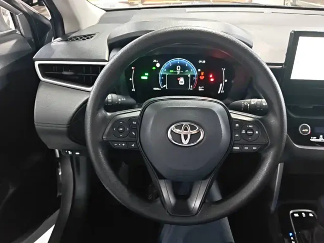 Toyota Corolla Cross — Фото автомобиля 10