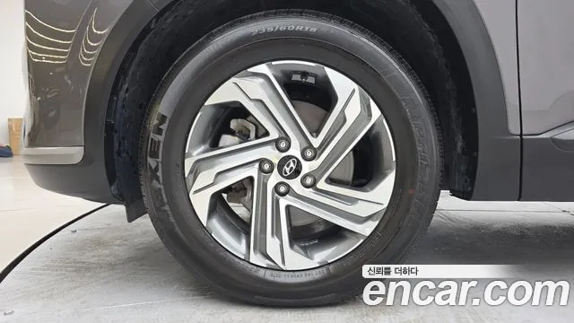 Hyundai Santafe Новый Santa Fe Дизель 2.2 2WD — Фото автомобиля 5
