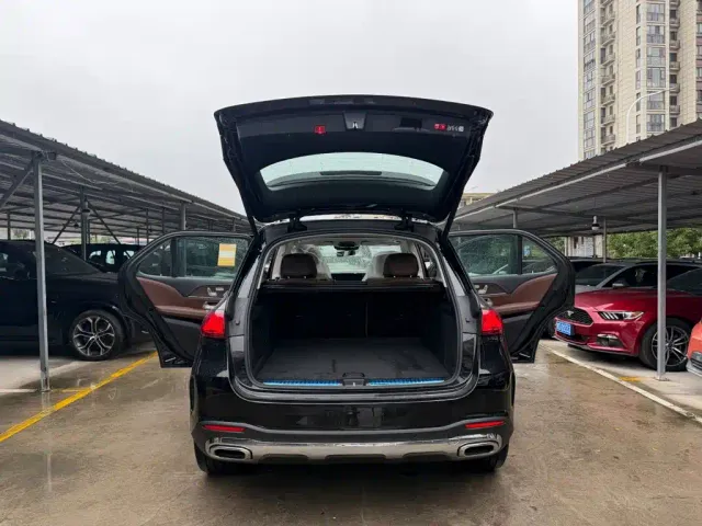 Mercedes-Benz GLE L — Фото автомобиля 11
