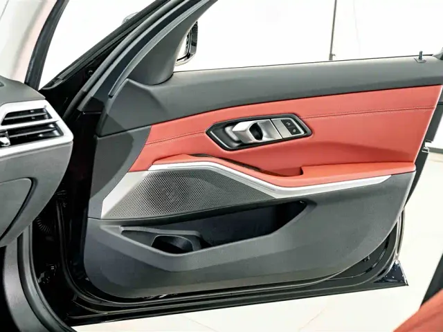 BMW 3 Series — Фото автомобиля 15