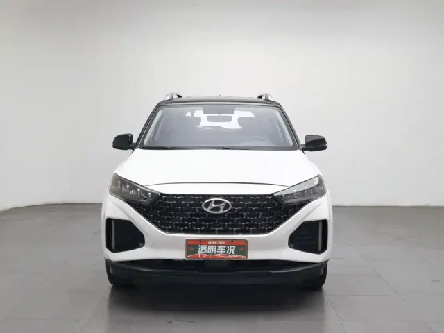 Hyundai ix35 — Фото автомобиля 3