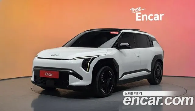 Фотография автомобиля — Kia EV3