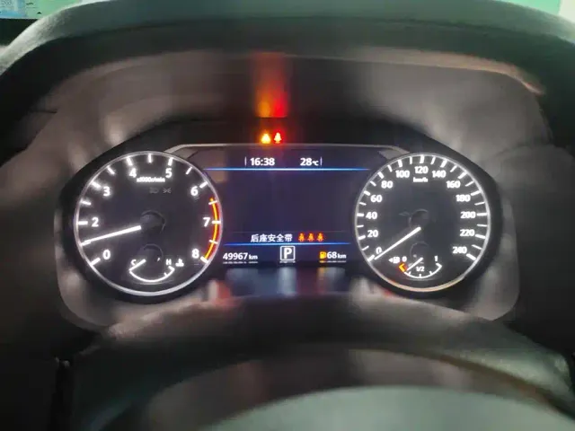 Nissan Teana — Фото автомобиля 14