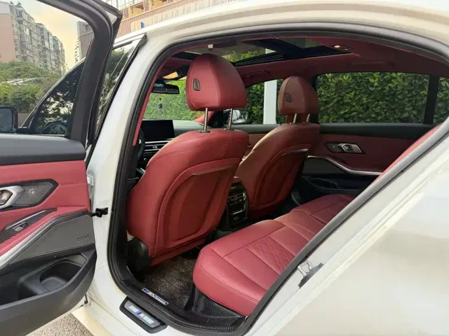 BMW 3 Series — Фото автомобиля 4