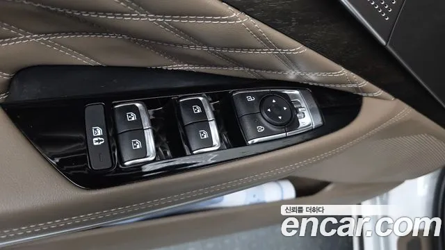Kia K8 Hybrid — Фото автомобиля 28