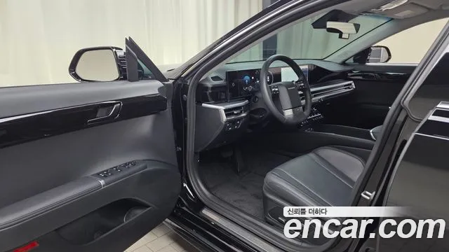 Hyundai Grandeur GN7 — Фото автомобиля 15