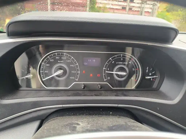 Maxus Xintu V80 — Фото автомобиля 3