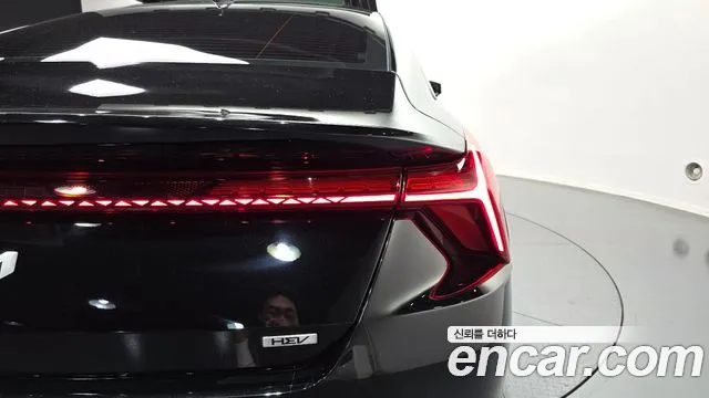 Kia K8 Hybrid — Фото автомобиля 8