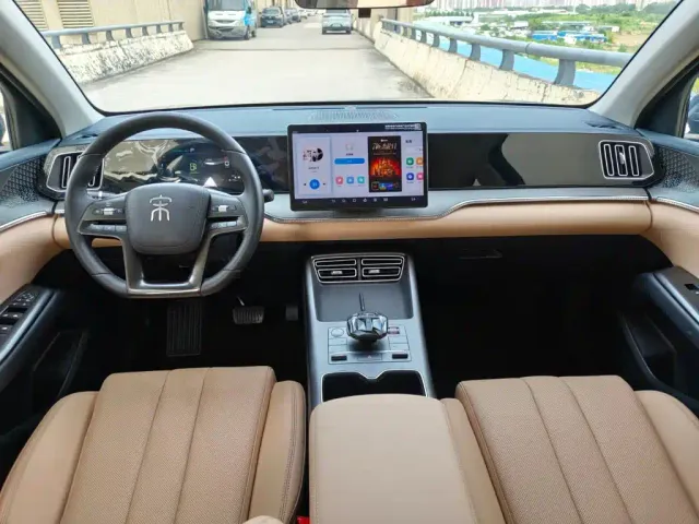 BYD Song Pro — Фото автомобиля 5