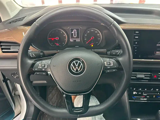 Volkswagen Tharu — Фото автомобиля 17