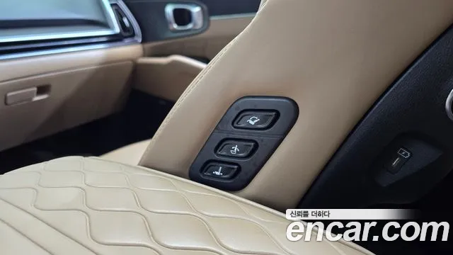 Kia Sorento Новый Sorento 4 поколение Бензин 2.5T 2WD — Фото автомобиля 22