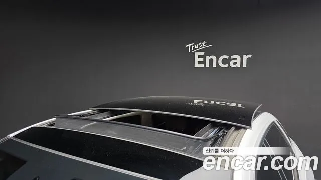 Hyundai Grandeur — Фото автомобиля 20