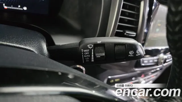 KG_Mobility_Ssangyong Rexton Новый Rexton Sport Khan Дизель 2.2 4WD — Фото автомобиля 26