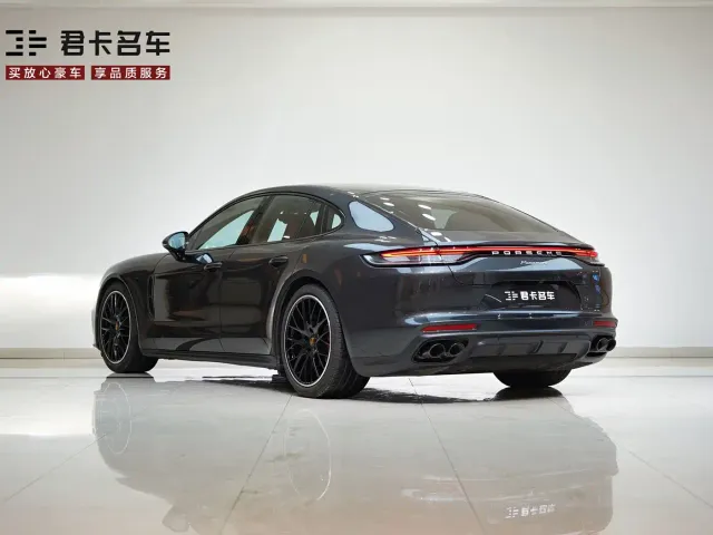 Porsche Panamera — Фото автомобиля 6