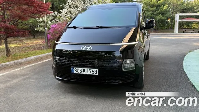 Hyundai Staria Staria — Фото автомобиля 3