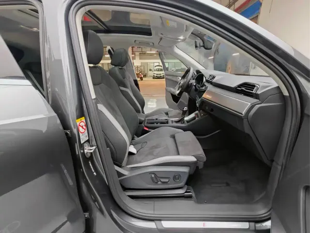 Audi Q3 — Фото автомобиля 21