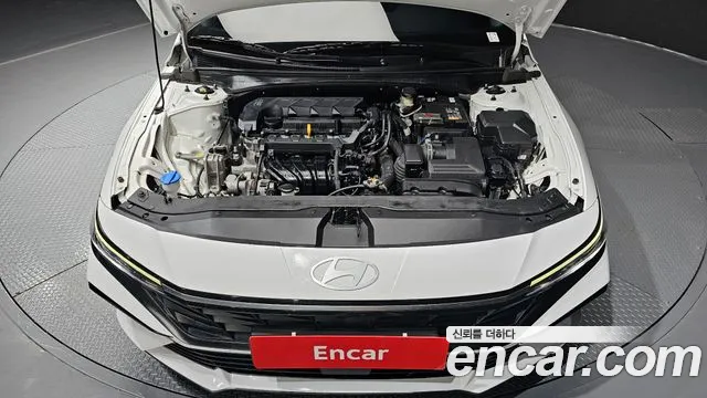 Hyundai Avante CN7 — Фото автомобиля 6