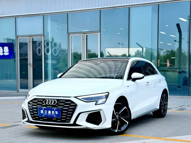 Фотография автомобиля — Audi A3