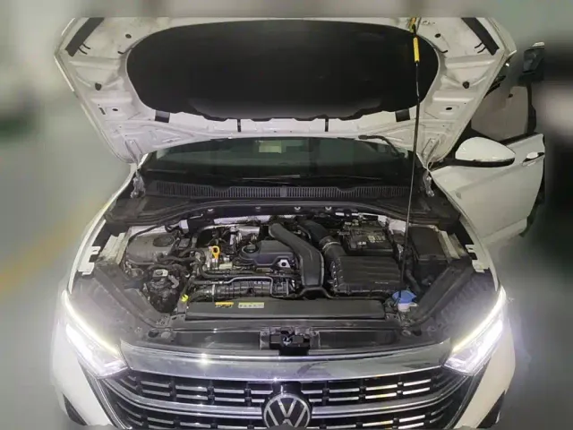Volkswagen Sagitar — Фото автомобиля 3