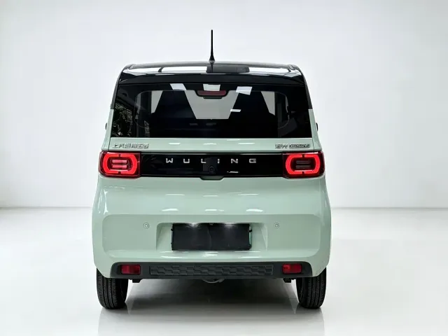 Wuling Hongguang Mini EV — Фото автомобиля 9