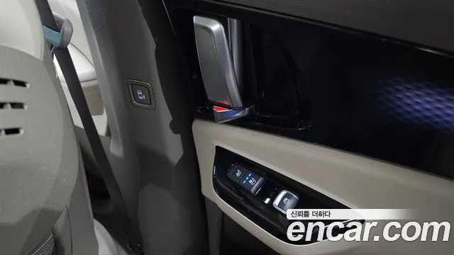 Kia Canival Carnival 4 поколение Дизель 7 мест Hi-Limousine — Фото автомобиля 19
