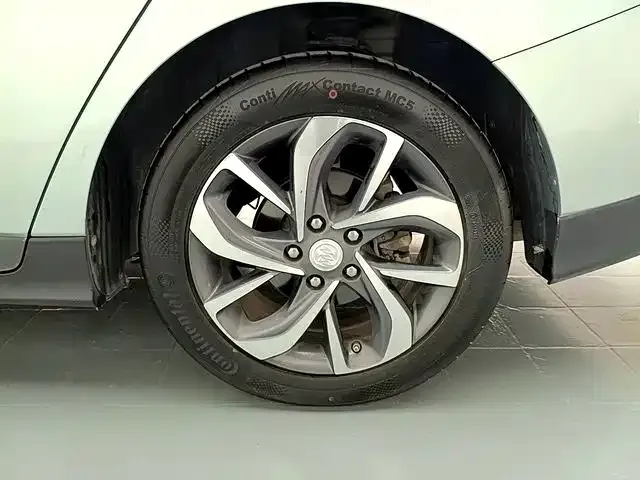Buick Velite 6 — Фото автомобиля 16