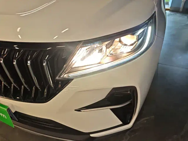 Geely Vision X6 — Фото автомобиля 23
