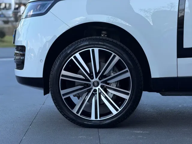 Land Rover Range Rover — Фото автомобиля 7