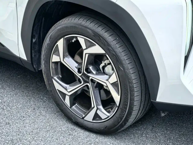 Geely Boyue L — Фото автомобиля 7