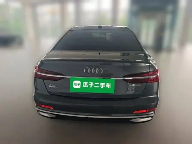 Audi Audi A6L 2023 Facelift 45 TFSI Premium Dynamic — Фото автомобиля 7