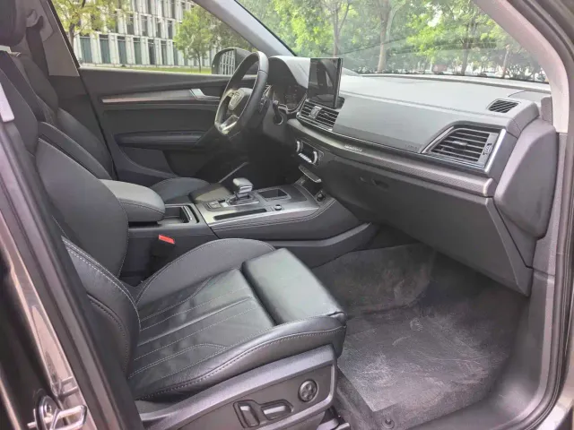 Audi Q5L — Фото автомобиля 7