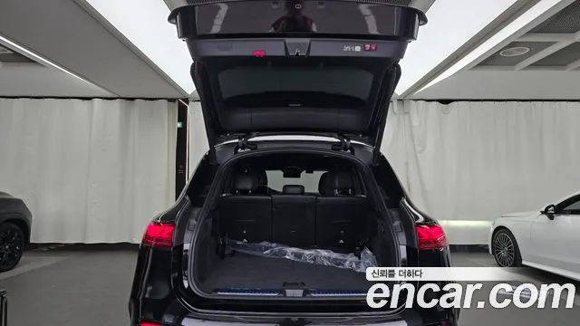 Mercedes-Benz EQS — Фото автомобиля 15