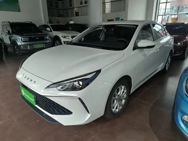Фотография автомобиля — Roewe i5