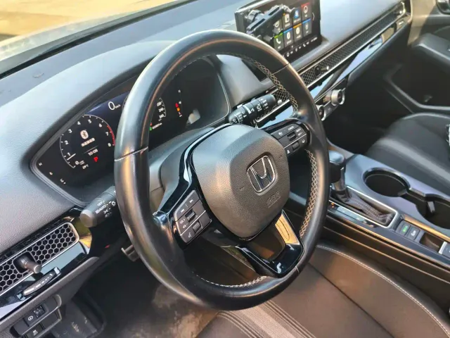 Honda Civic — Фото автомобиля 15